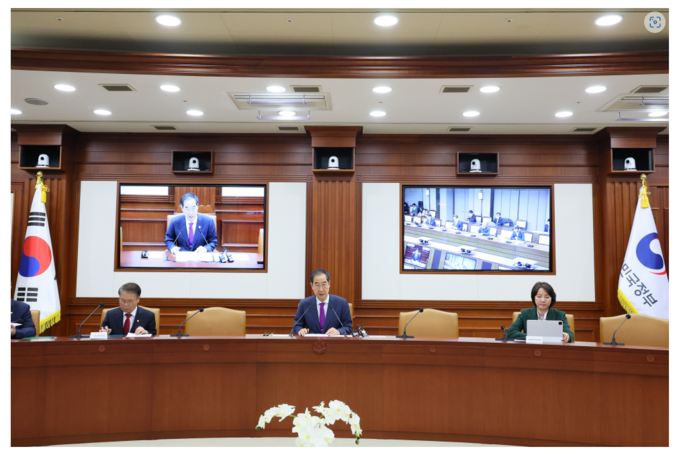 한덕수 국무총리가 6일 세종로 정부서울청사에서 열린 국정현안관계장관회의를 주재, 모두발언을 하고 있다. 사잔 ㅣ 국무총리실