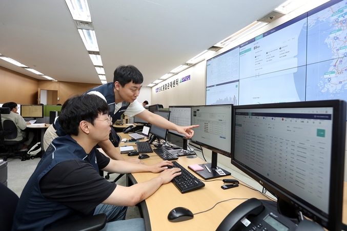 현대엔지니어링이 운영하고 있는 ‘EVC(Electric Vehicle Charging service) 통합관제센터'. 사진 | 현대엔지니어링