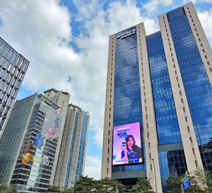 신뢰를 잃으면 모든 것을 잃는다. 우리은행은 은행의 존재이유가 신뢰인 만큼, 신뢰자본을 지속적으로 쌓기 위한 노력을 지속하고 있다. 사진 | 우리은행