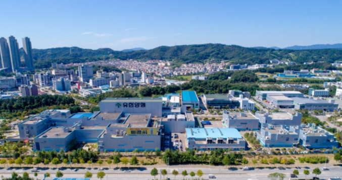 지난 2020년 오창공장(사진)을 시작으로 2024년 6월에는 본사, 중앙연구소, 군포물류센터까지 전 사업장에 걸쳐 안전보건경영시스템 국제표준인 ISO 45001 인증을 획득했다. 사진 | 유한양행 