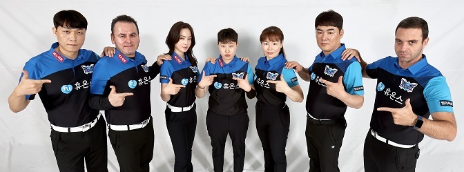 휴온스 헬스케어 레전드는 지난 시즌과 동일한 선수단 구성으로 채비를 마치고 25-26시즌에 돌입한다. 사진 좌측부터 주장 최성원, 로빈슨 모랄레스, 차유람, 김세연, 이신영, 이상대, 하비에르 팔라손. 사진 | 휴온스
